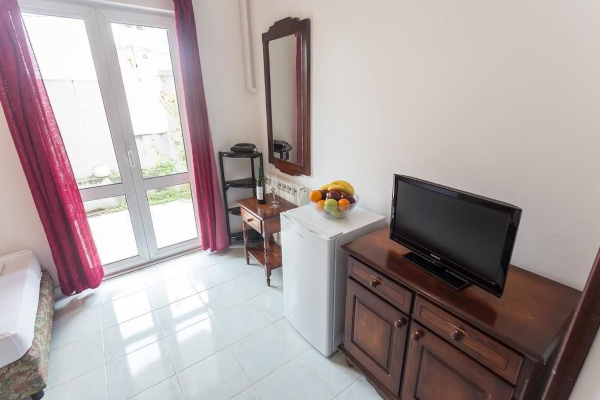 Jovana Hotel